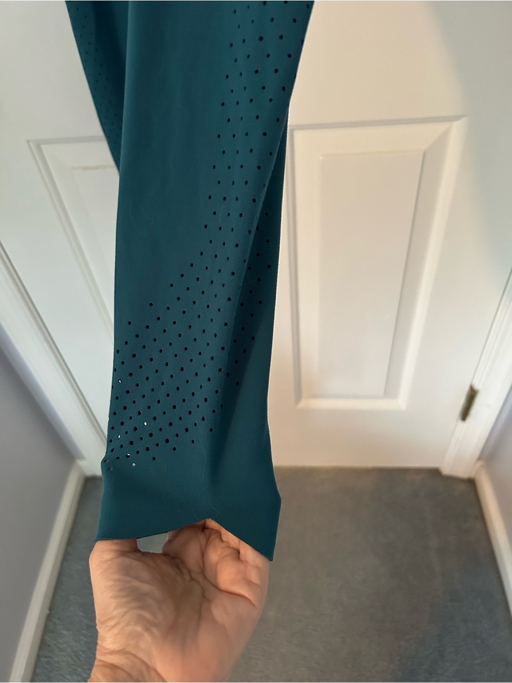 Athleta Chakra Teal 7/8 Powervita Tights with Laser Cut Design - Picture 4 of 9